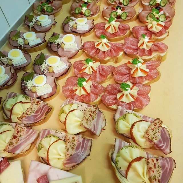 Brötchen und Snacks